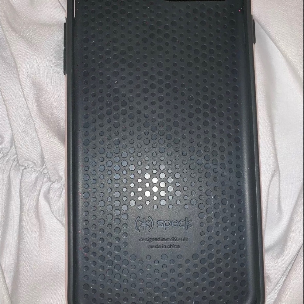 Pink Speck IPhone 7/8 plus hard case - Picture 2 of 4